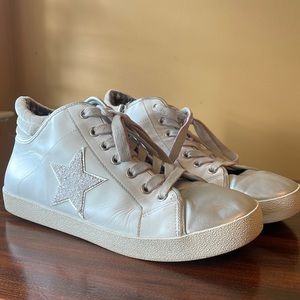 Star Sneakers